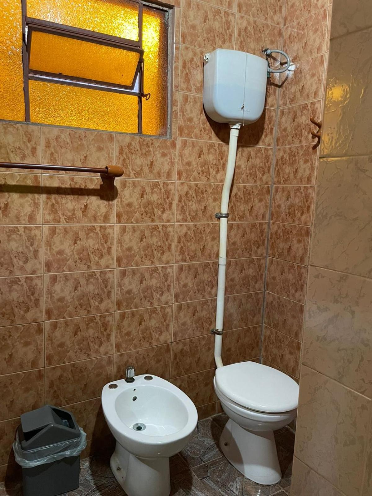 Residencial Arcoiris Hotel Puerto Iguazu Bagian luar foto