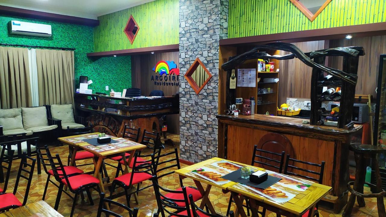 Residencial Arcoiris Hotel Puerto Iguazu Bagian luar foto